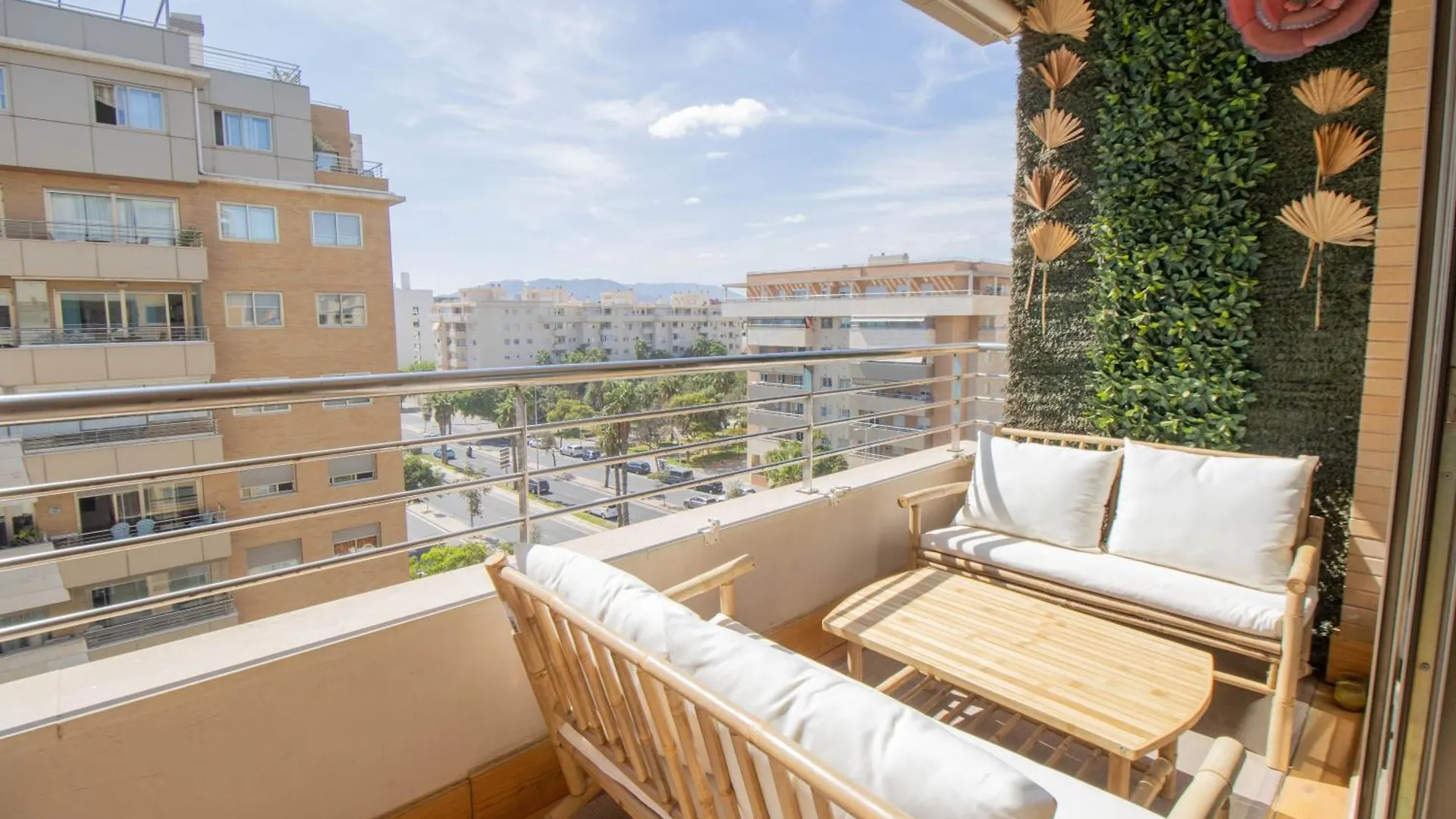 Beachfront Oasis Màlaga 0*,