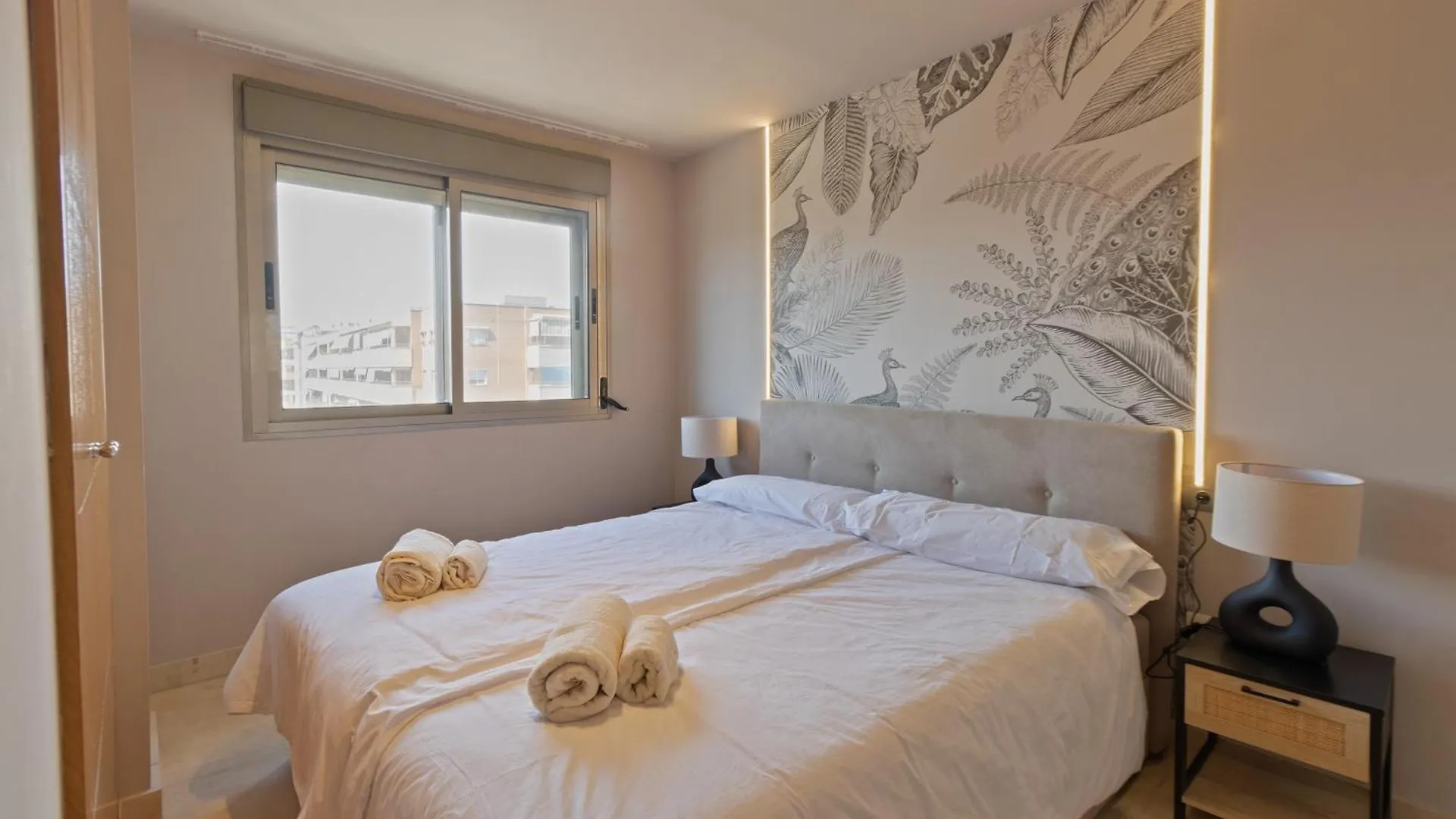 Beachfront Oasis Màlaga 0*,  Španělsko